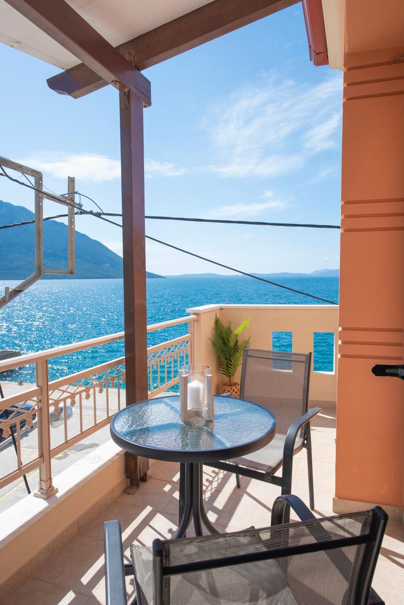 Ostrella Hotel - Luxury Rooms Mýtikas 외부 사진